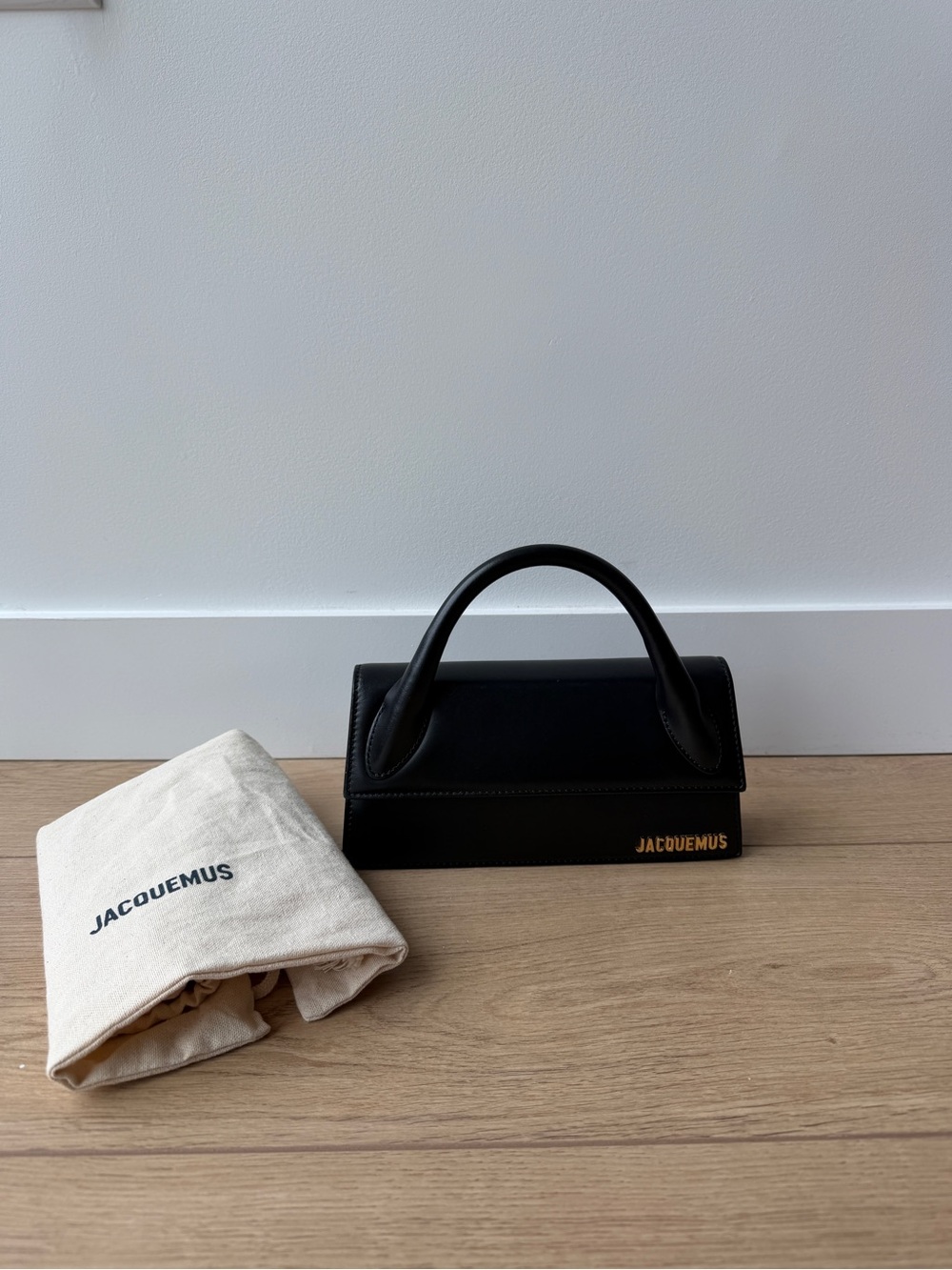 JACQUEMUS
Black Les Classiques 'The long Chiquito' Bag